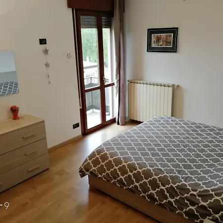 Ca' Lela Apartment *