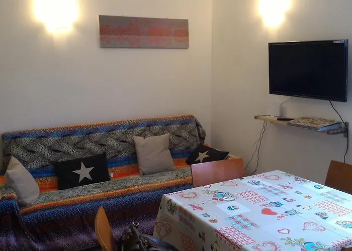 卡勒拉公寓 马格拉